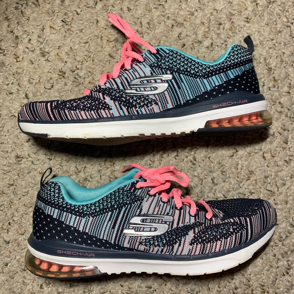 Skechers Air Infinity Women’s Sneakers size 6.5